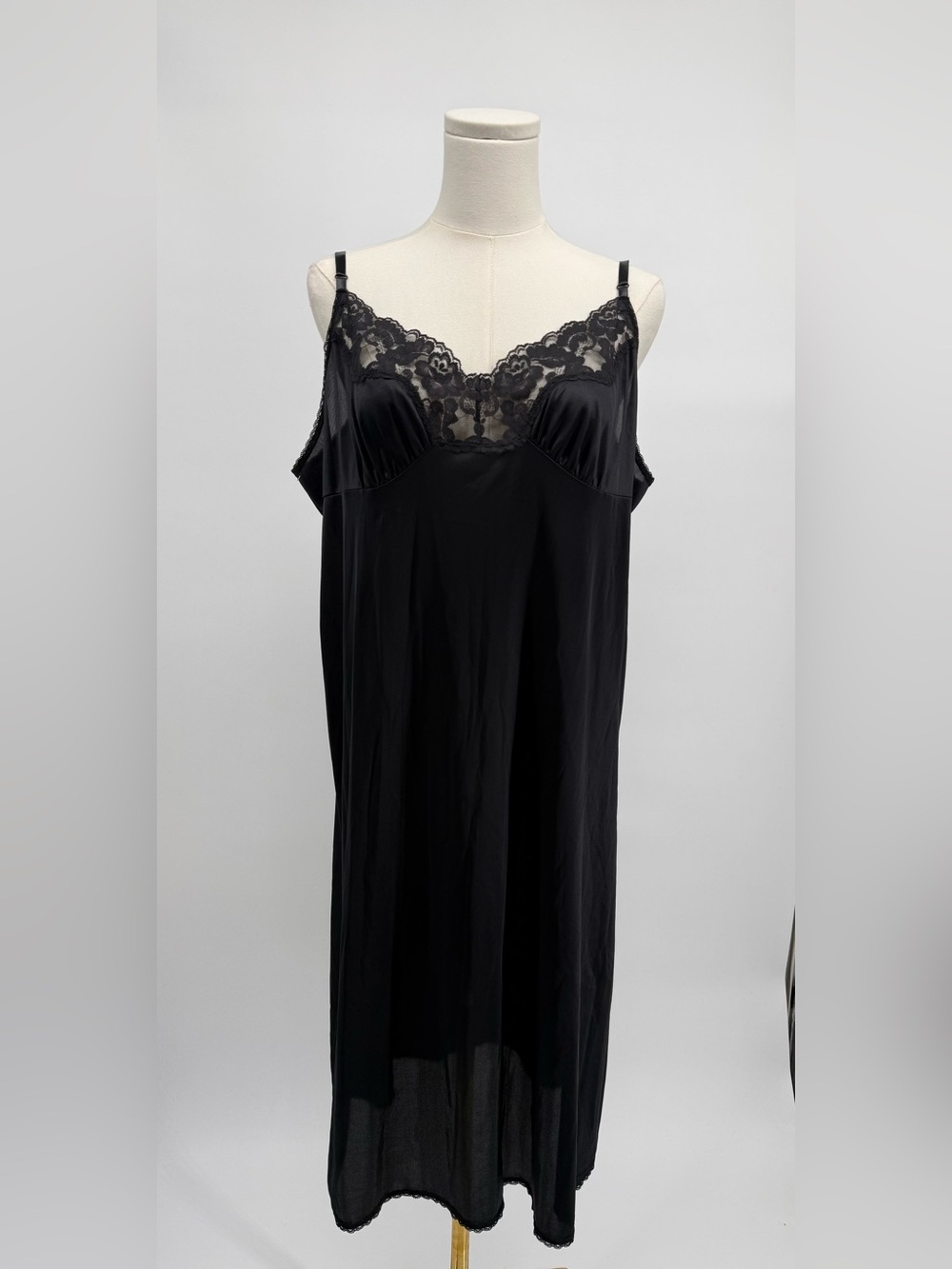 vassarette Black Lace-Trim Slip